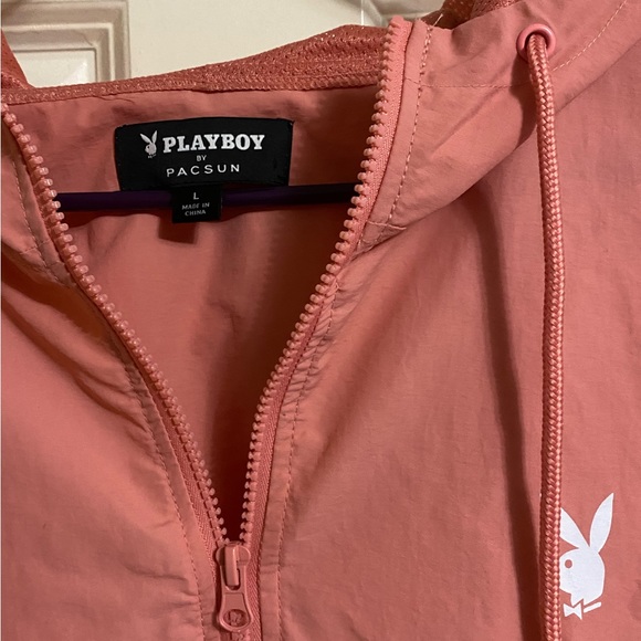 Pacsun x Playboy Logo Coral Quarter-Zip Anorak - Picture 8 of 8